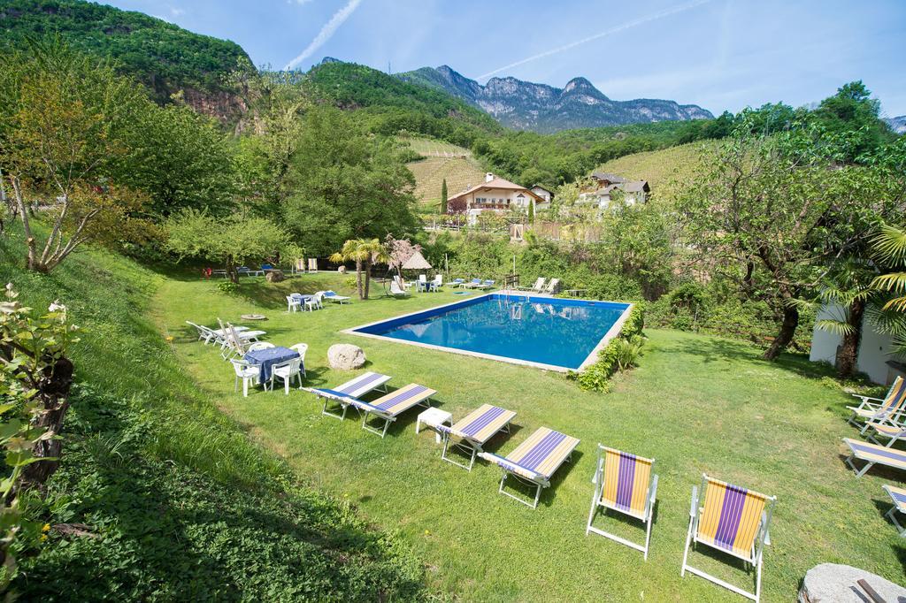Seeberg Garni Hotel Caldaro Ngoại thất bức ảnh